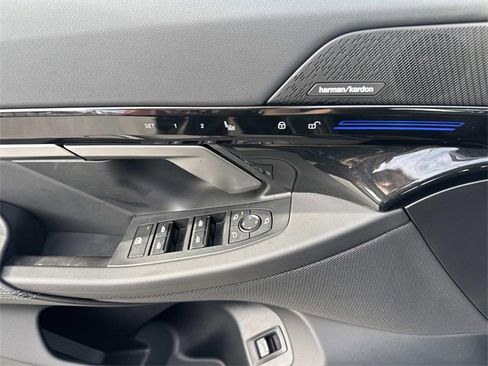 Used 2024 BMW 530i xDrive w/ Premium Package image 20