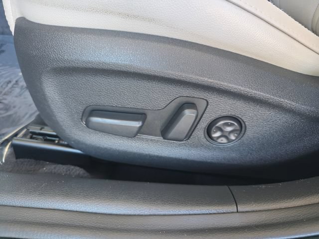 Used 2019 Hyundai Sonata Limited w/ Ultimate Package 04 FWD image 25