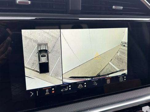 Used 2025 GMC Sierra 2500 Denali w/ Denali Reserve Package image 31