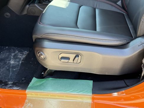 New 2025 Jeep Gladiator Rubicon w/ Convenience Group image 14