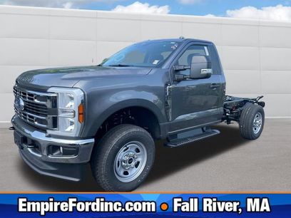 New 2025 Ford F350 XL w/ XL Chrome Package