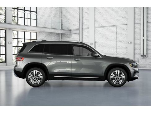 New 2026 Mercedes-Benz GLB 250 image 18