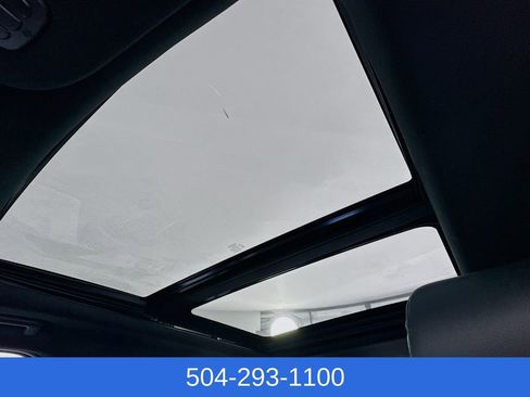 Used 2018 Ford Expedition Limited w/ Equipment Group 301A RWD image 25