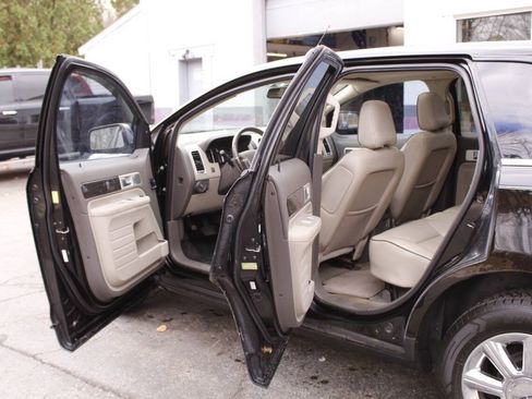 Used 2008 Lincoln MKX AWD image 30