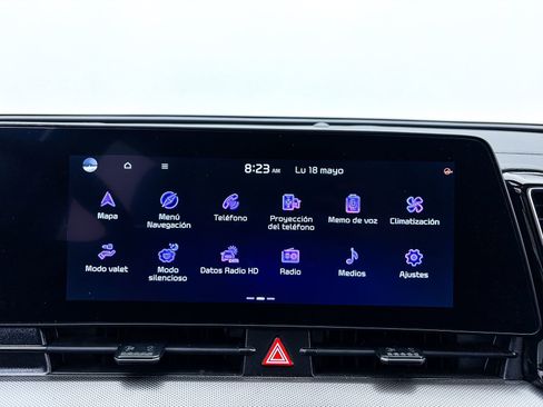 Certified 2025 Kia Sportage SX AWD/4WD image 22