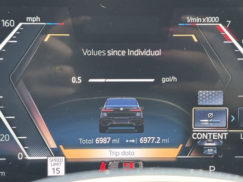 Certified 2025 BMW 760i xDrive w/ Executive Package image 22