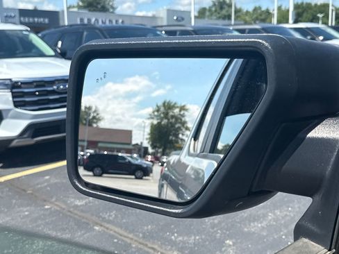 Used 2022 Ford F150 XLT image 37