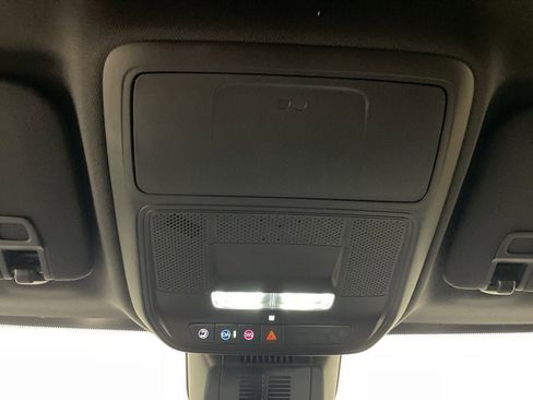 New 2026 Chevrolet Equinox LT w/ Convenience Package II image 19