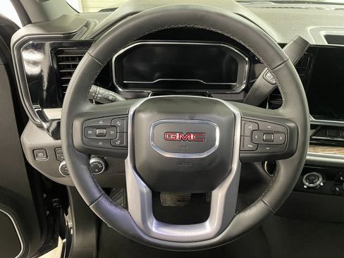 Used 2024 GMC Sierra 1500 SLE image 14