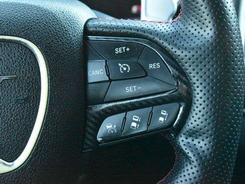 Used 2014 Jeep Grand Cherokee SRT AWD/4WD image 16