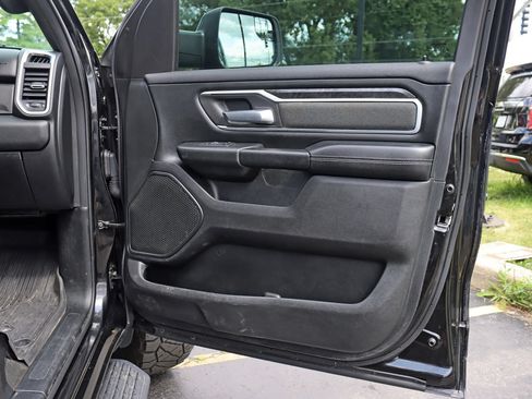 Used 2021 RAM 1500 Big Horn AWD/4WD image 30