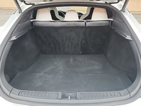 Used 2018 Tesla Model S 100D image 13