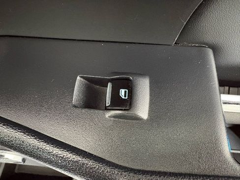 Used 2023 Ford Expedition Max XLT image 42