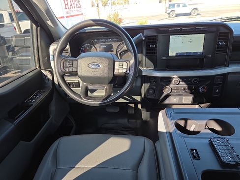 Used 2023 Ford F250 XL w/ XL Off-Road Package image 10
