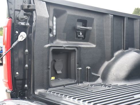 Used 2022 Ford F150 XLT w/ Equipment Group 302A High AWD/4WD image 18