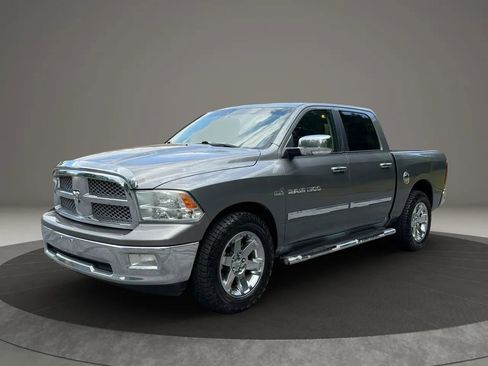 Used 2011 RAM 1500 Laramie AWD/4WD image 1