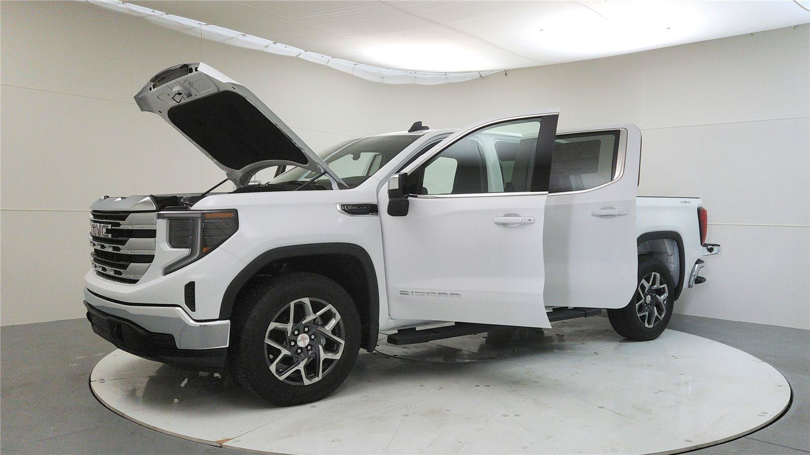 New 2026 GMC Sierra 1500 SLE AWD/4WD image 10