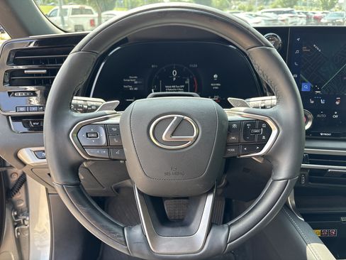 Used 2025 Lexus RX 350 Premium w/ Convenience Package AWD/4WD image 18