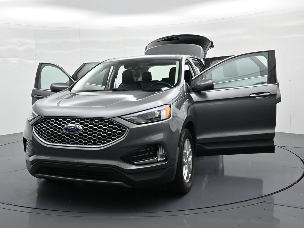 Used 2023 Ford Edge SEL w/ Convenience Package AWD/4WD image 26