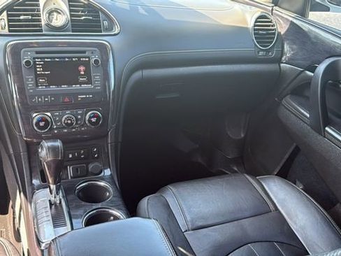 Used 2016 Buick Enclave Leather AWD/4WD image 31