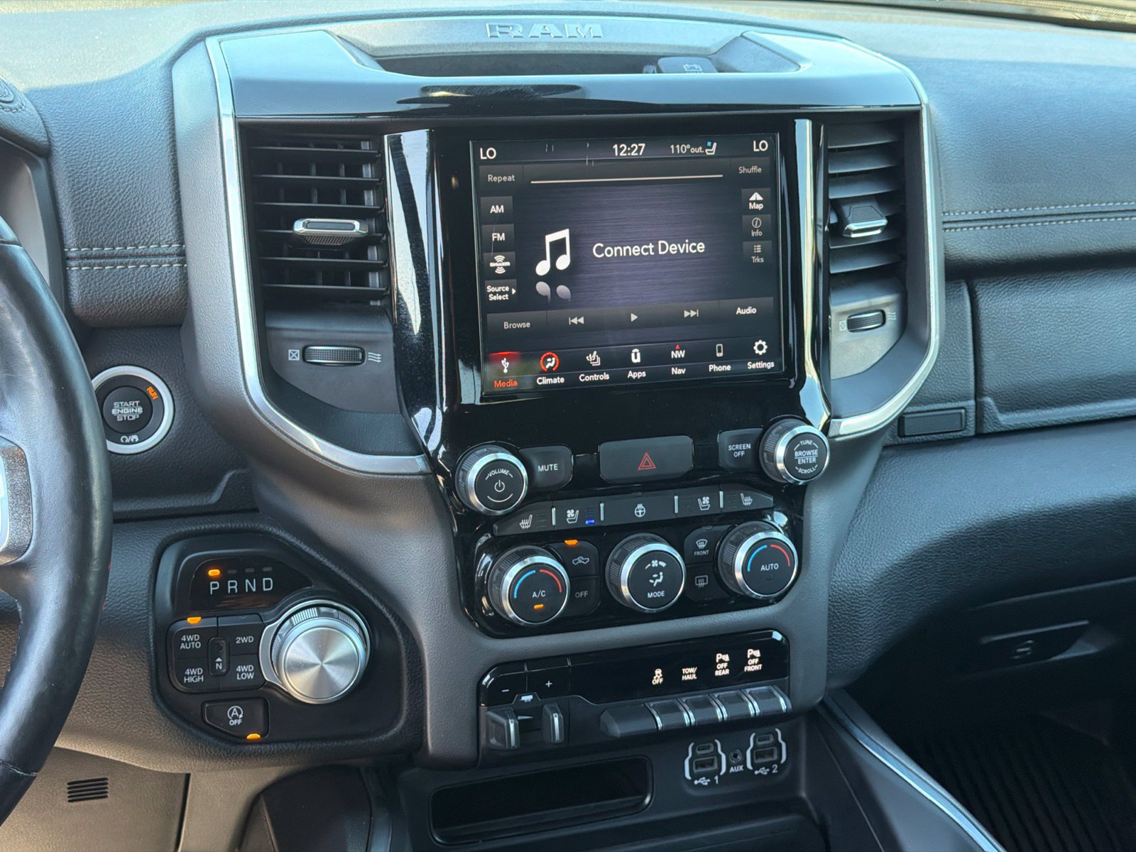 Used 2020 RAM 1500 Laramie AWD/4WD image 21