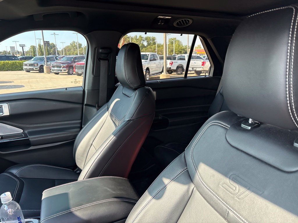 Used 2023 Ford Explorer ST w/ Equipment Group 401A AWD/4WD image 12
