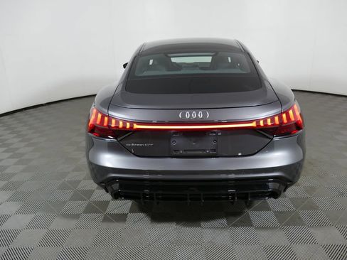 Used 2022 Audi e-tron GT Prestige w/ Prestige Package AWD/4WD image 4