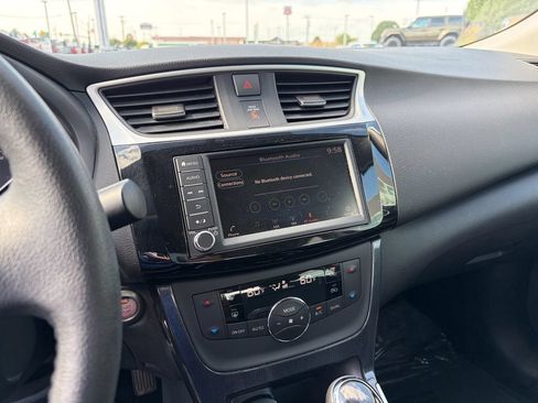 Used 2019 Nissan Sentra SR FWD image 19