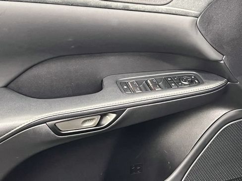 Certified 2024 Lexus RX 450h AWD w/ Convenience Package image 10