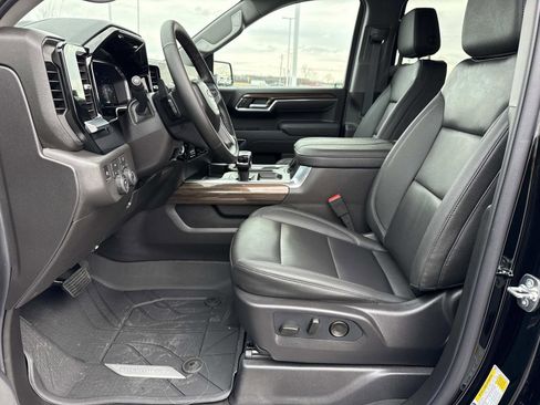 New 2026 Chevrolet Silverado 1500 LT w/ Leather Package image 9