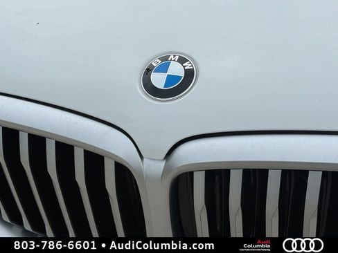 Used 2024 BMW X5 xDrive40i w/ Premium Package AWD/4WD image 7