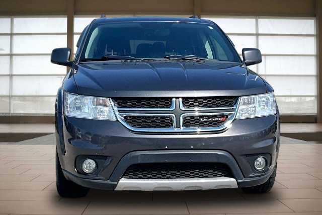Used 2017 Dodge Journey SXT w/ Premium Group AWD/4WD image 3
