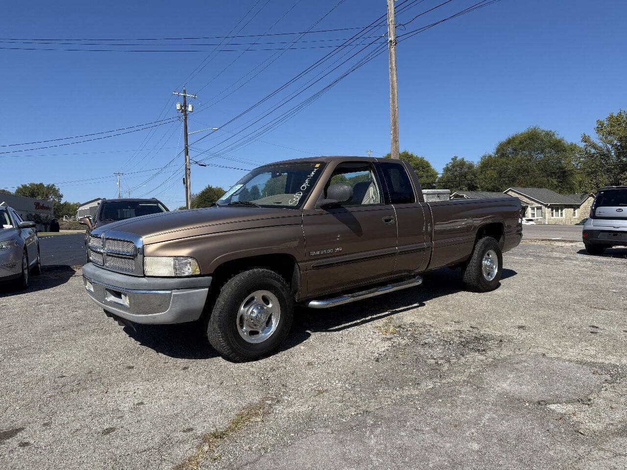 Used 2000 Dodge Ram 2500 Truck 2WD Quad Cab image 1