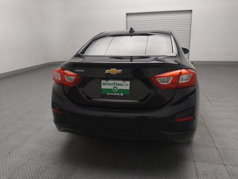 Used 2017 Chevrolet Cruze LS FWD image 7