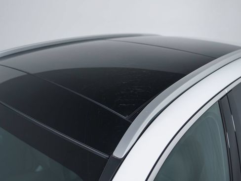 Certified 2025 Mercedes-Benz GLC 300 4MATIC image 14