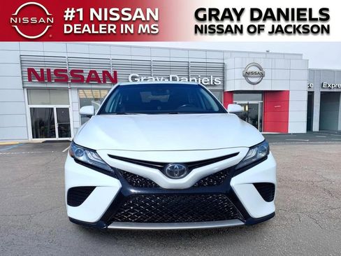 Used 2019 Toyota Camry XSE FWD image 2