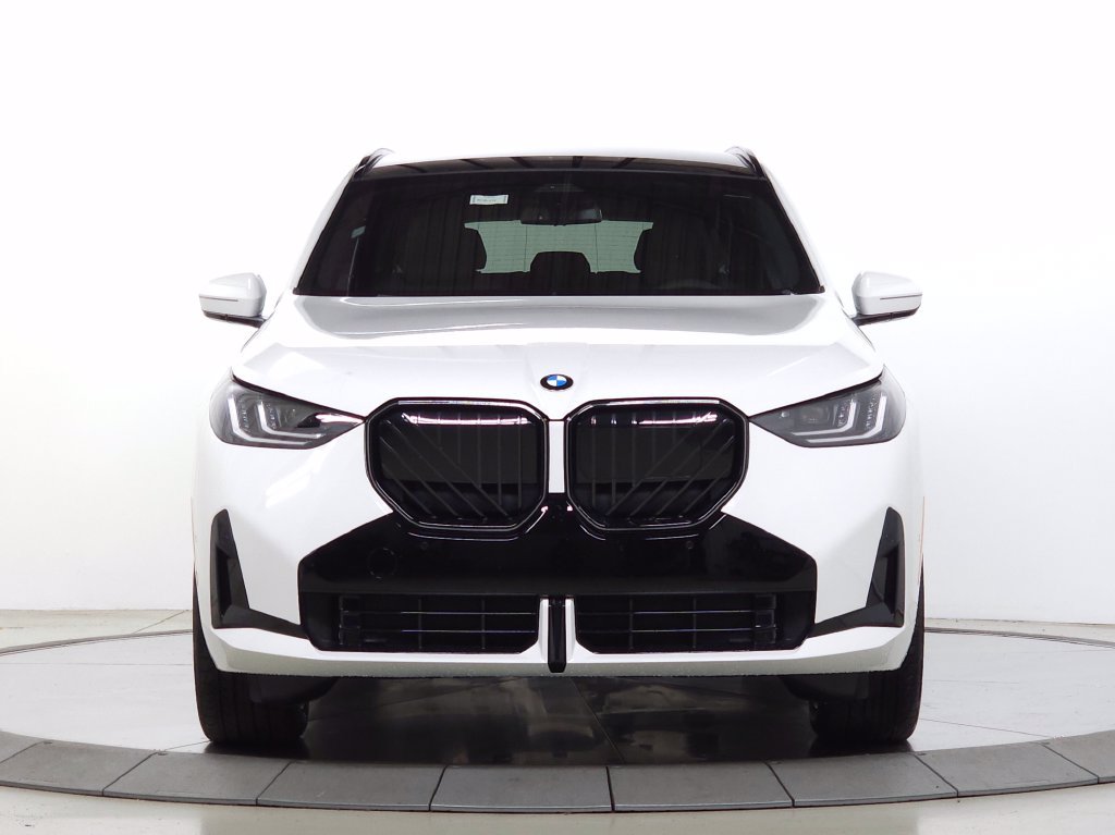 Used 2026 BMW X3 xDrive30i w/ M Sport Package AWD/4WD image 2