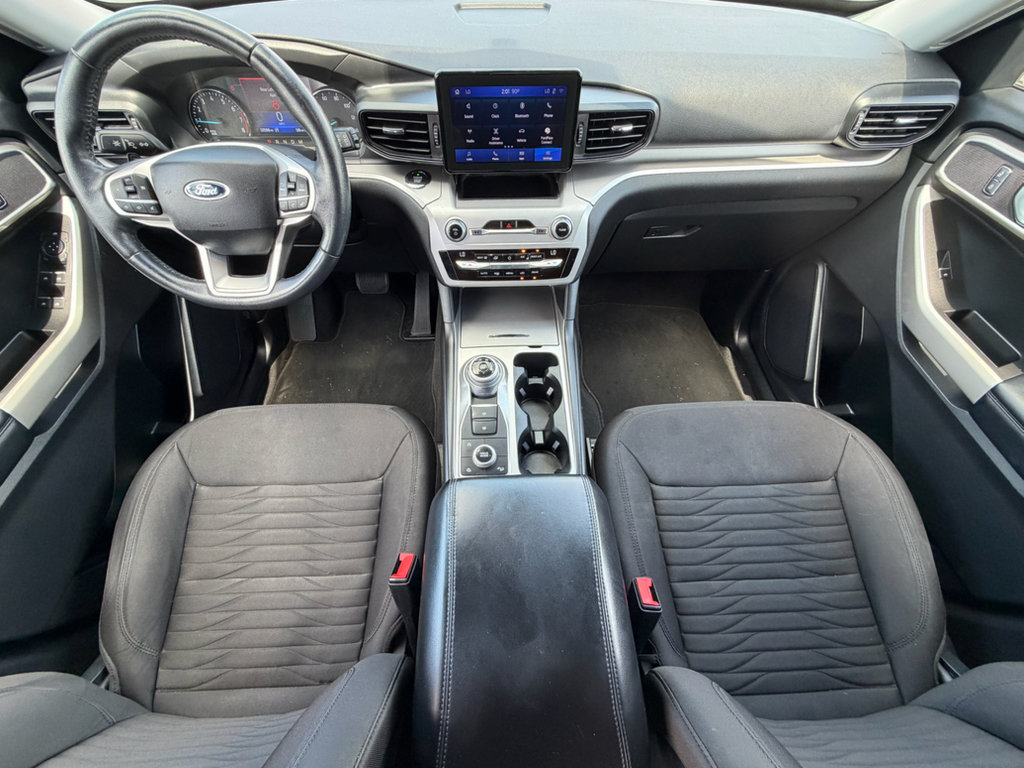 Used 2020 Ford Explorer XLT AWD/4WD image 10