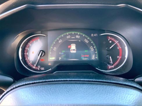 Used 2024 Toyota RAV4 XLE w/ Convenience Package FWD image 26