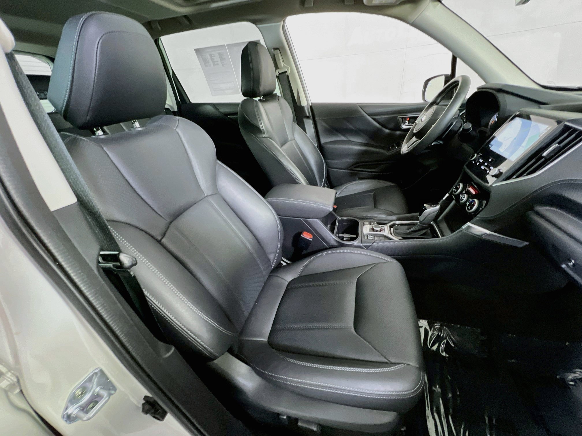 Used 2024 Subaru Forester Touring AWD/4WD image 29