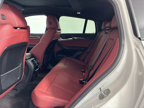Certified 2024 BMW X4 M40i w/ Premium Package AWD/4WD image 19