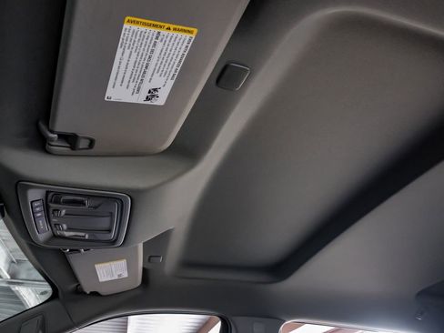 Used 2024 Chevrolet Silverado 1500 LT w/ Z71 Off-Road Package image 28