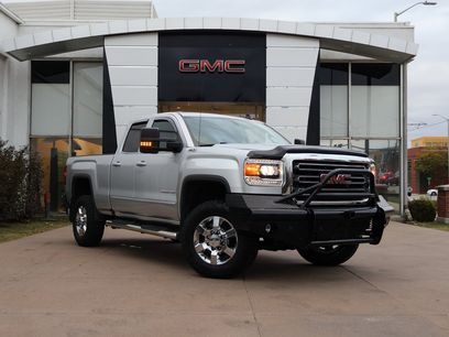 Used 2017 GMC Sierra 2500 SLE w/ HD SLE Preferred Plus Package