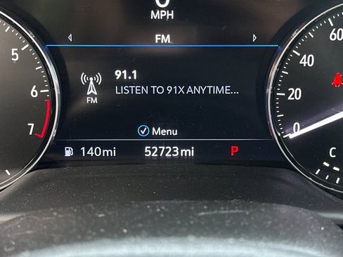 Used 2023 Buick Envision Essence image 25