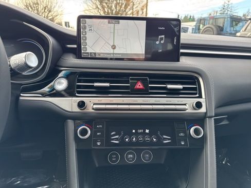 New 2026 Genesis G70 2.5T image 21