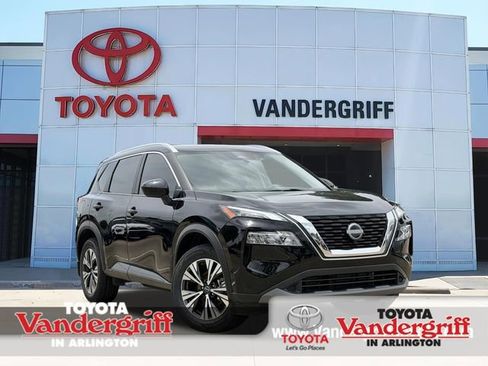 Used 2023 Nissan Rogue SV w/ SV Premium B Package AWD/4WD image 1