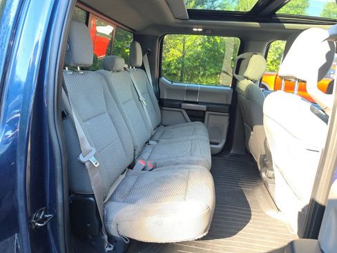 Used 2019 Ford F150 XLT w/ Equipment Group 302A Luxury AWD/4WD image 16