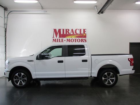 Used 2019 Ford F150 XL w/ Equipment Group 101A Mid image 2