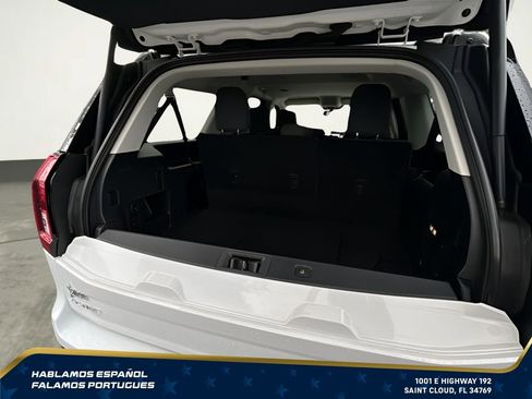 Used 2025 Ford Expedition Max Active AWD/4WD image 32