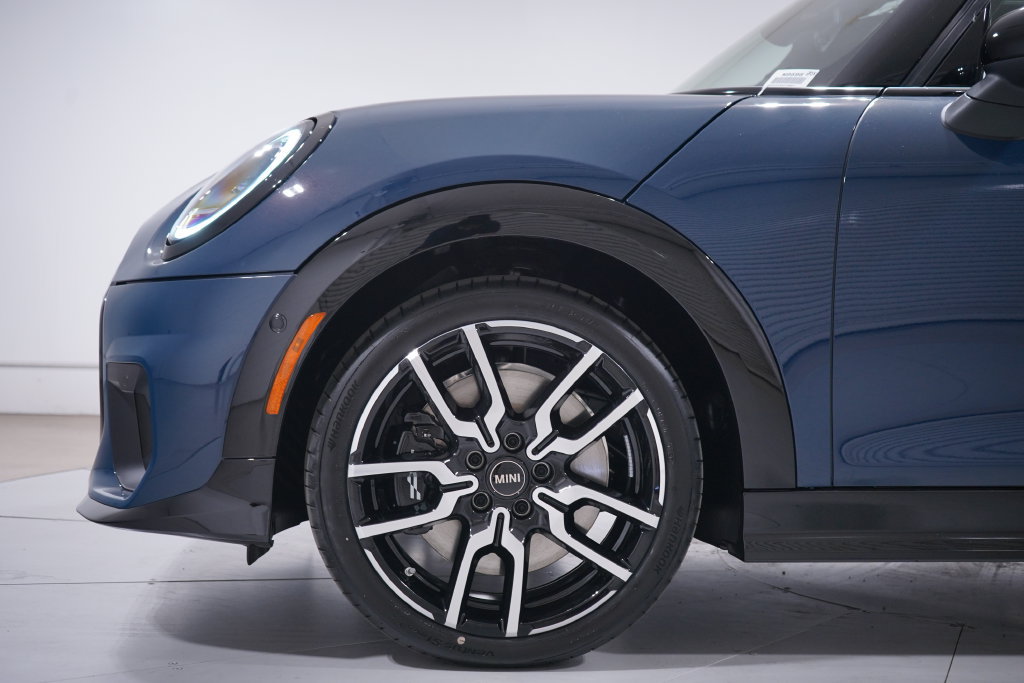 New 2026 MINI Cooper S FWD image 2